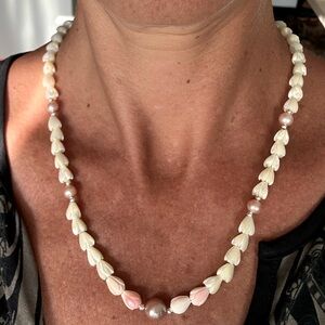 Mother of Pearl Queen Conch Pīkake & Edison Pearl Necklace Handmade